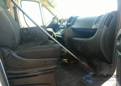 2018 Ram Promaster 2500 High Roof 159 Wb из США, поврежденный, VIN 3C6TRVDG8JE148632